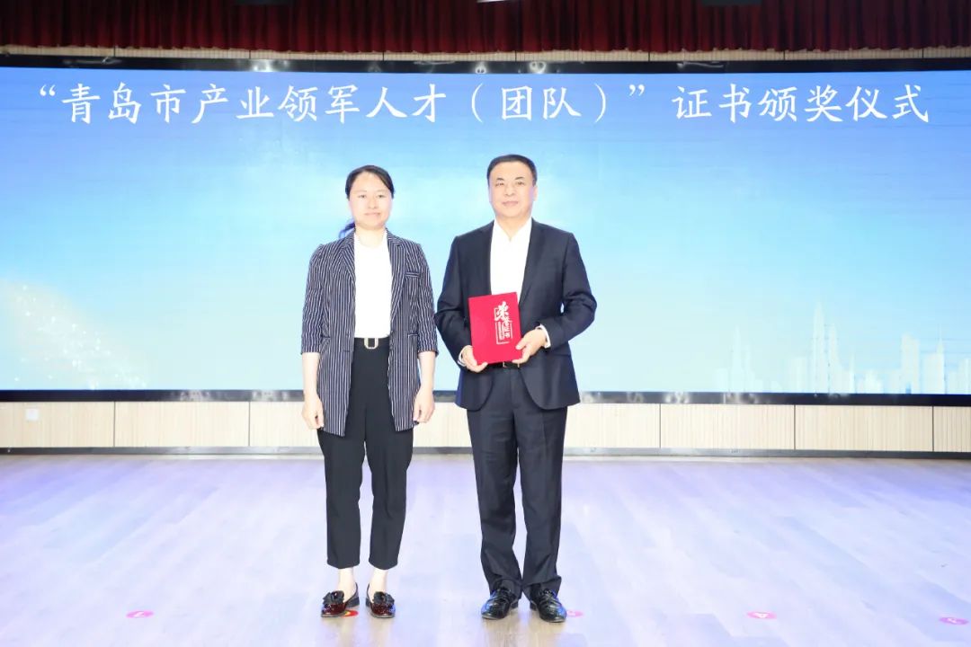 走進(jìn)科技 你我同行，青島市科技局局長朱鐵一一行蒞臨我司實地調(diào)研