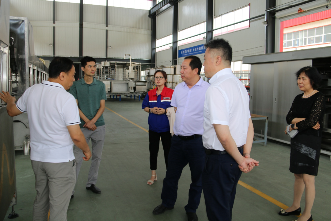 中國肉類協(xié)會常務(wù)副會長兼秘書長陳偉一行蒞臨銳智考察調(diào)研 中國肉類協(xié)會常務(wù)副會長兼秘書長陳偉一行蒞臨銳智考察調(diào)研