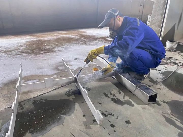 1664240362238191.jpg 1664240362238191.jpg